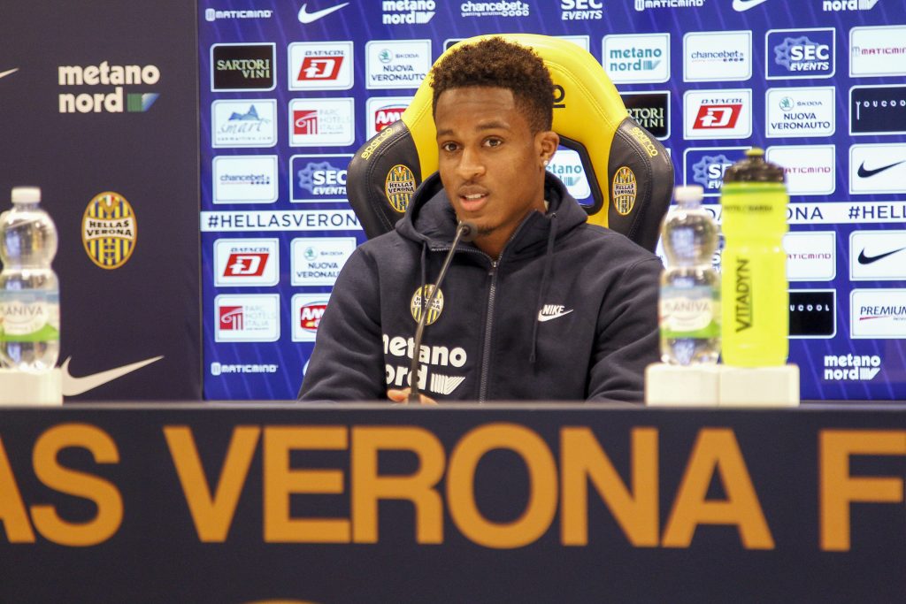 ROLANDO AARONS