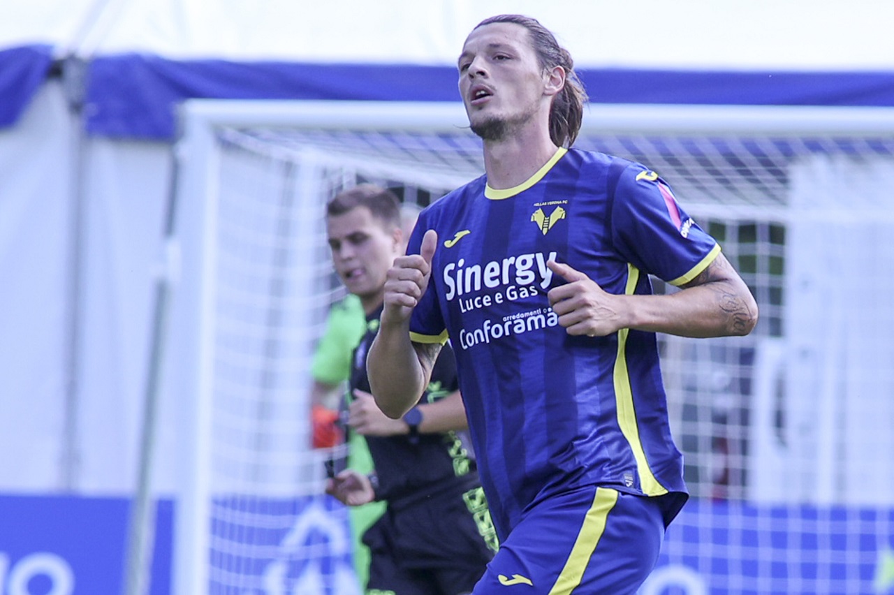milan djuric hellas verona