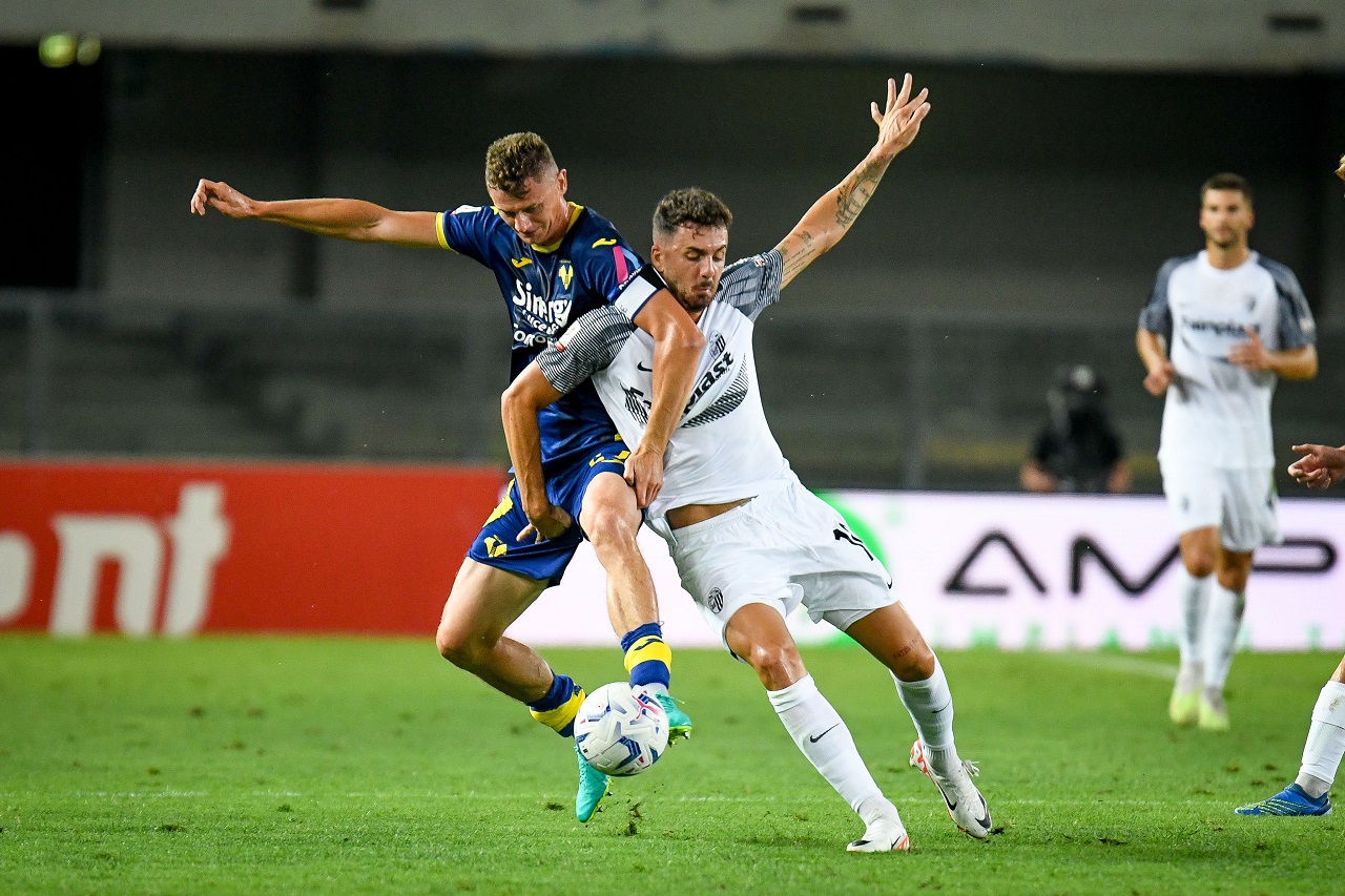 pawel dawidowciz hellas verona-ascoli