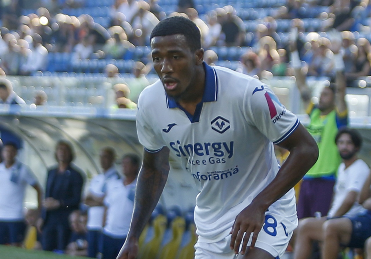 jackson tchatchoua hellas verona