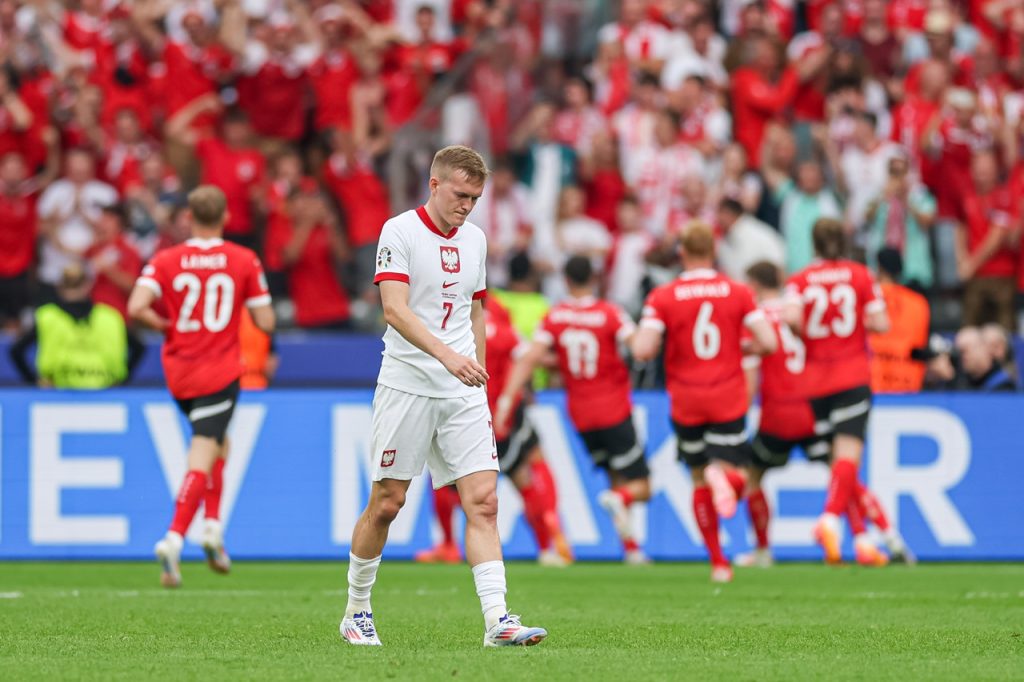 karol swiderski hellas verona polonia euro 2024