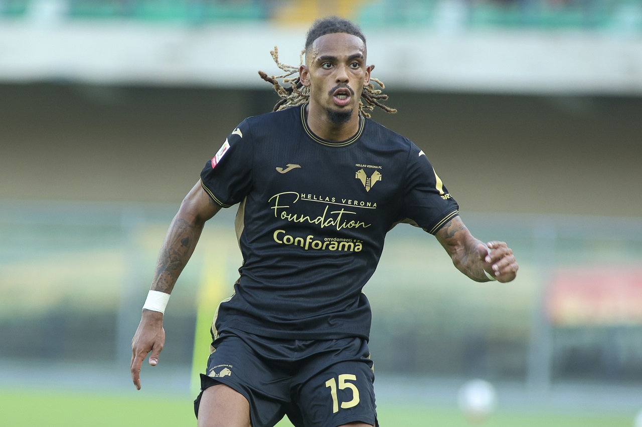 okou hellas verona