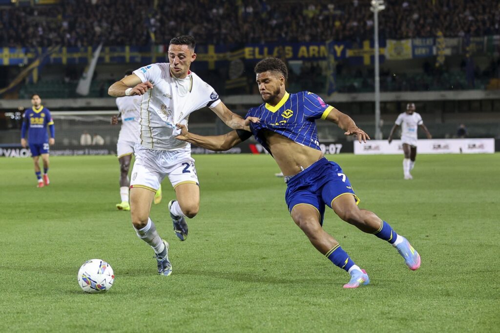 mathis lambourde hellas verona
