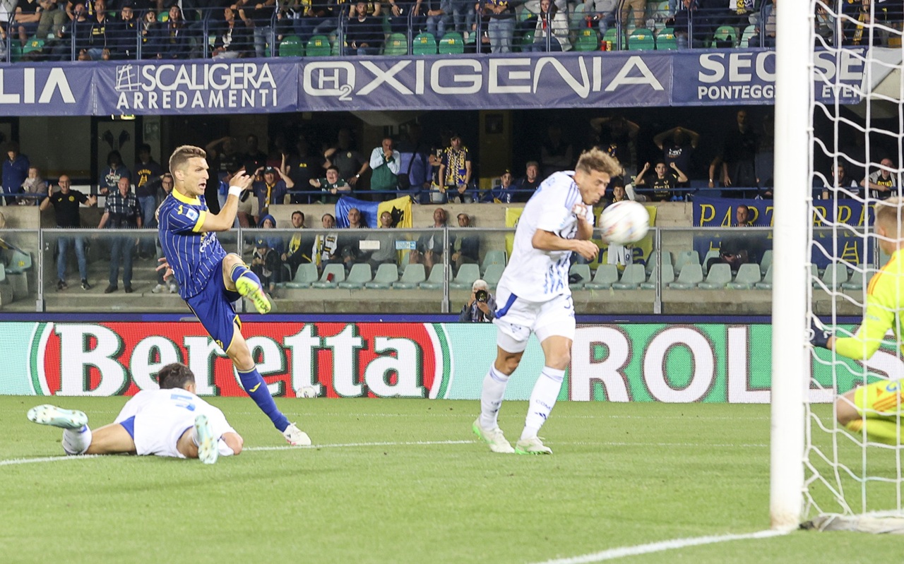 darko lazovic hellas verona