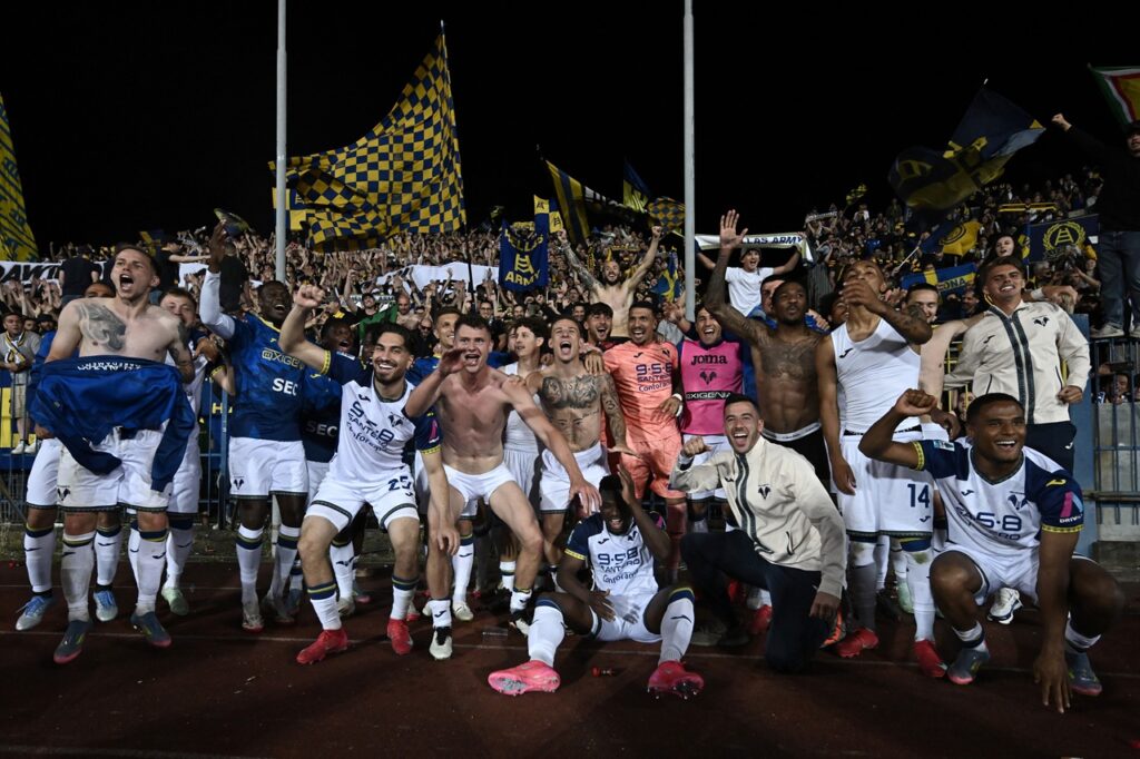 esultanza hellas verona salvezza