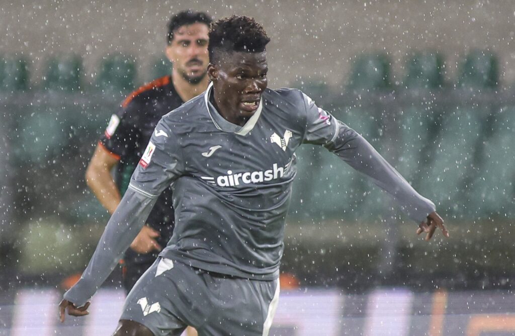 junior ajayi hellas verona