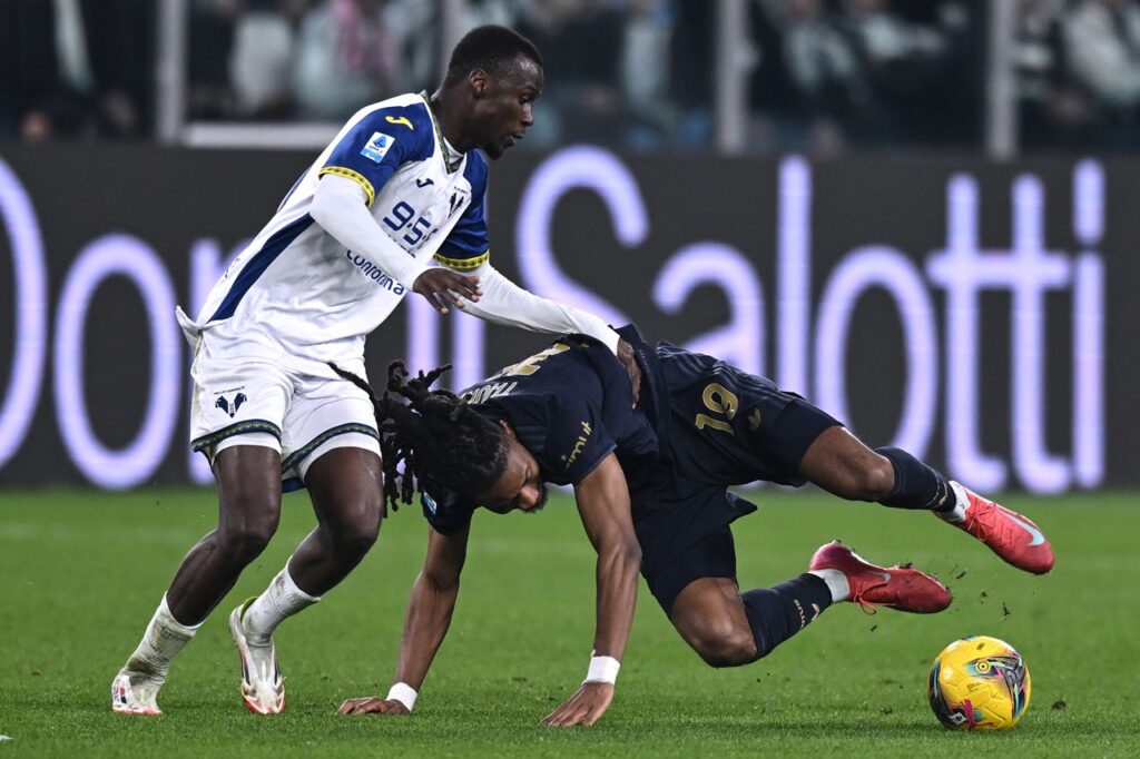 cheikh niasse hellas verona