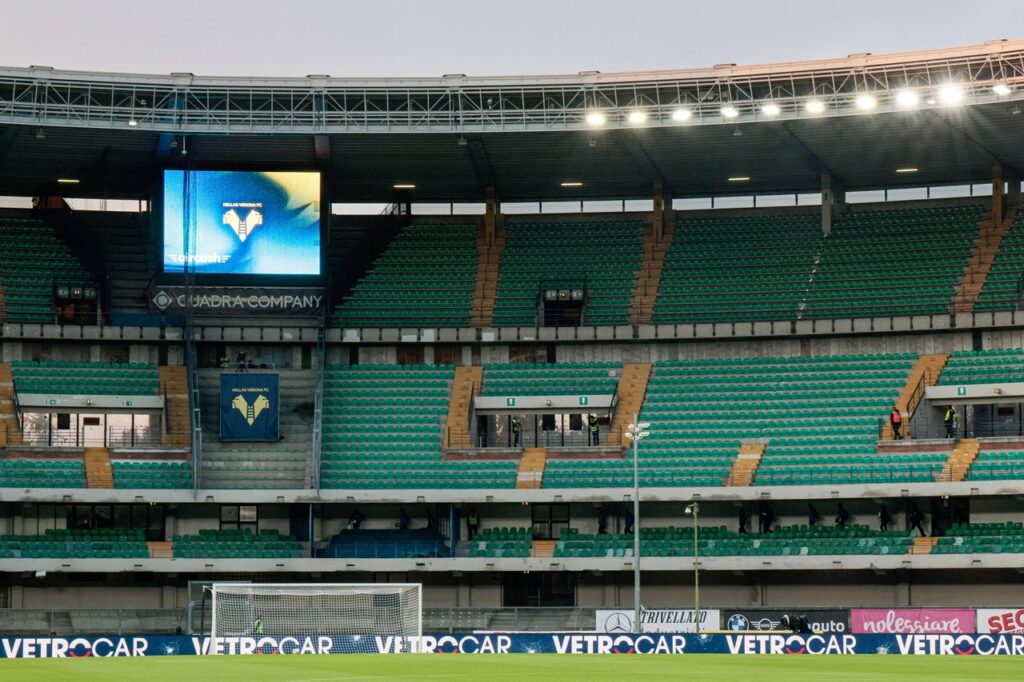 stadio bentegodi hellas verona