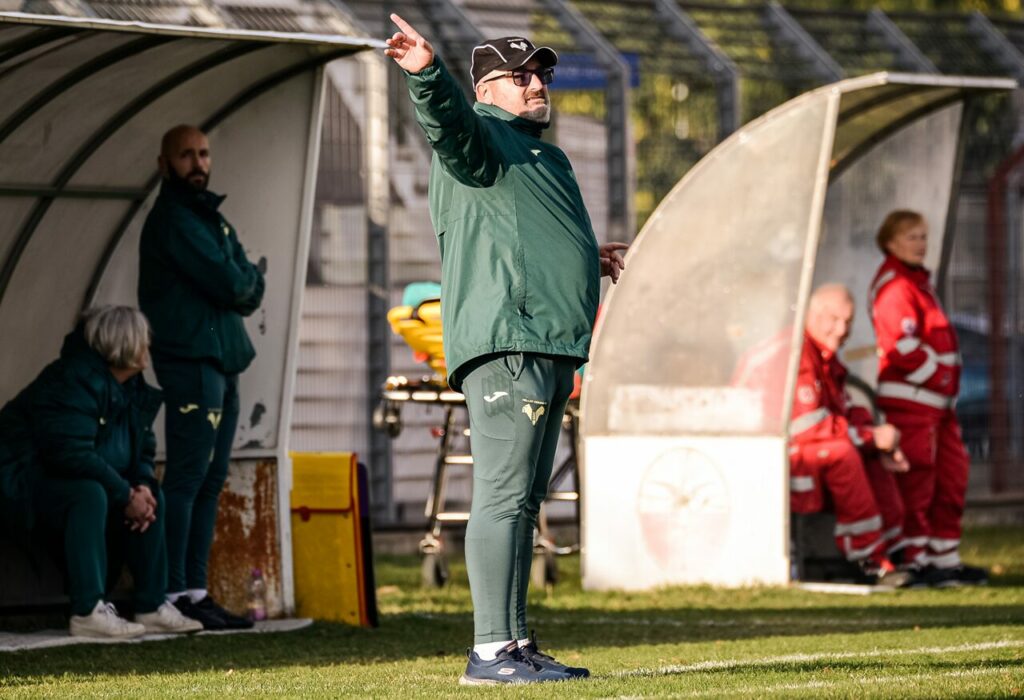 hellas verona women simone bragantini