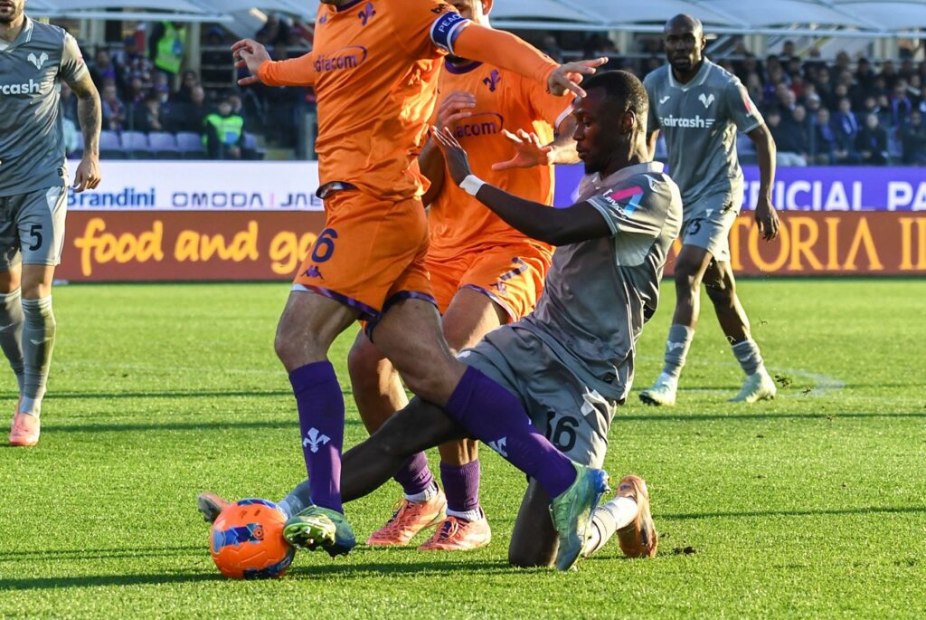 cheikh niasse hellas verona