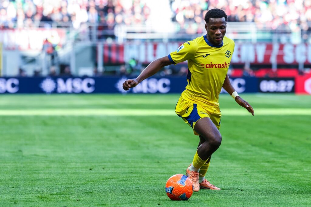 daniel oyegoke hellas verona