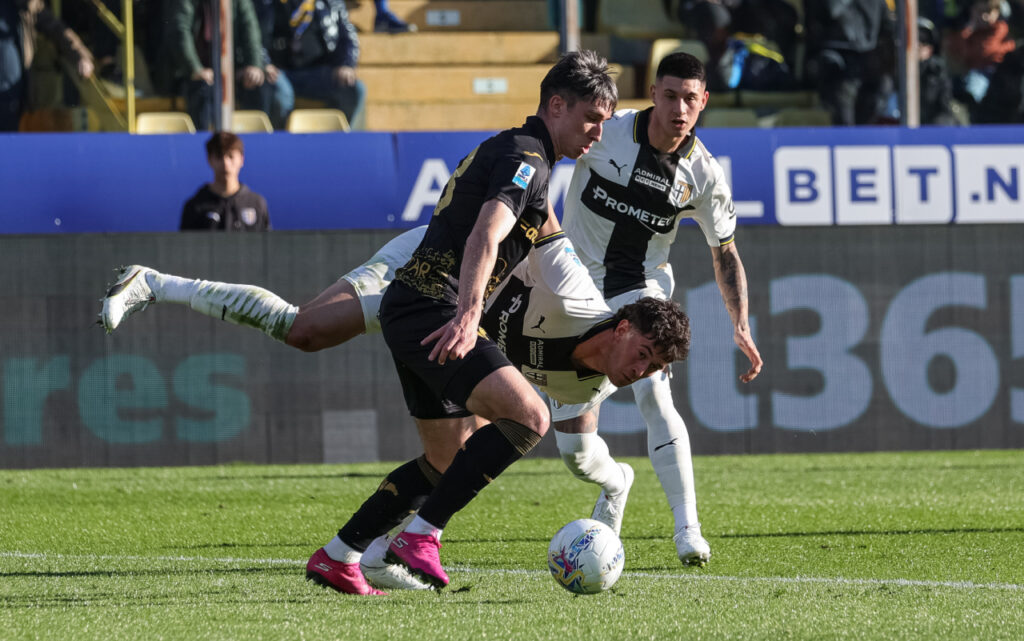 kieron bowie hellas verona