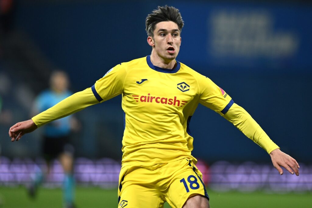 kieron bowie hellas verona