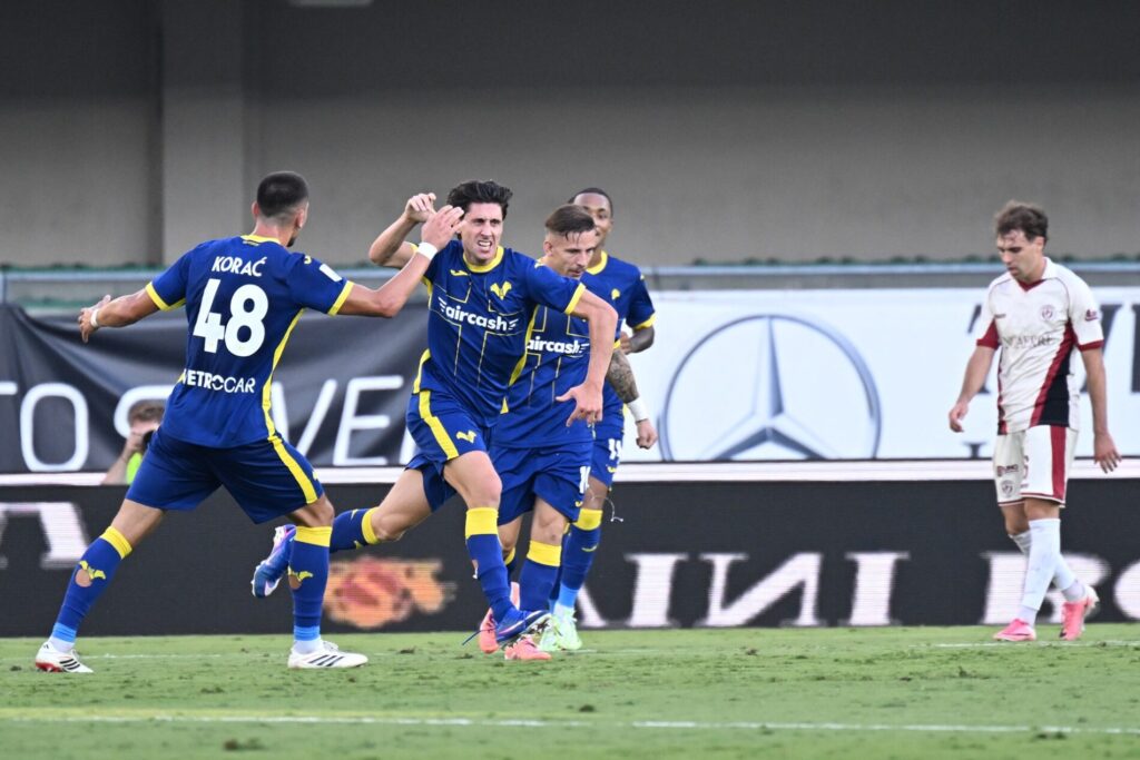 samuele mulattieri hellas verona-arezzo