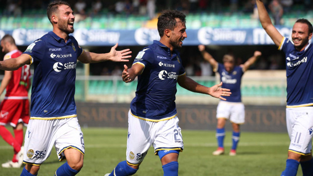 Karim Laribi. Esultanza goal
Verona 16-09-2018 Lo stadio Bentegodi 3 giornata di campionato Serie B 2018/2019 Hellas Verona / Carpi
Foto Alberto Mariani SilPress