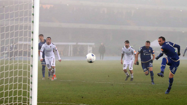 GIANPAOLO PAZZINI GOL SU RIGORE
Verona 27 -12-2018. campionato Serie B 18 Giornata 2018 / 2019
Hellas Verona / Cittadella
Foto Alberto Mariani SilPress