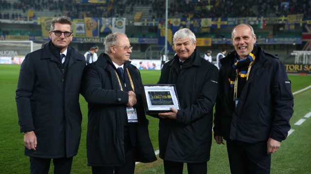 HELLAS VERONA-COSENZA 28-01-2019. PREMIAZIONE PRIMA DELLA PARTITA. TERRACCIANO, SAVOIA, BERGAMASCHI, GUIDOTTI