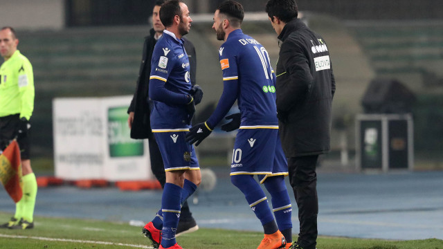 HELLAS VERONA-COSENZA 28-01-2019. GIAMPAOLO PAZZINI E SAMUEL DI CARMINE. SILPRESS