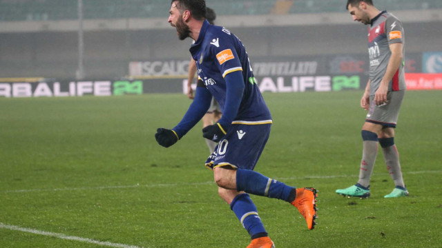 HELLAS VERONA - CROTONE 10-02-2019. ESULTANZA DI SAMUEL DI CARMINE. SILPRESS