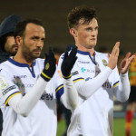 LECCE-VERONA 26-02-2019 GIAMPAOLO PAZZINE E HANDERSON DELUSI SALUTANO I TIFOSI. SILPRESS