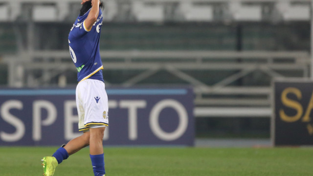 Espulsione swing woo lee
Verona 16 -03 -2019 campionato Serie B 29 Giornata 2018 / 2019
Hellas Verona - Ascoli
Foto Alberto Mariani SilPress