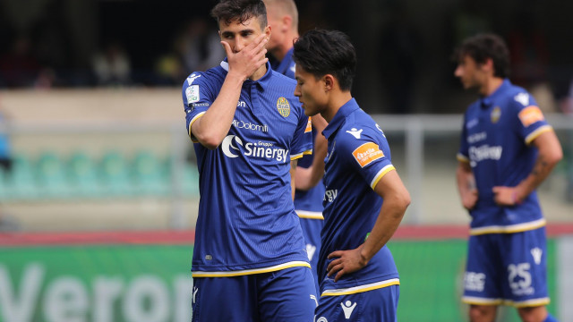 DELUSIONE
Verona 22 / 04 /, 2019 Giornata 34 di Ritorno Campionato serie B 2018-19
HELLAS VERONA - BENEVENTO
ph Alberto Mariani / Silpress