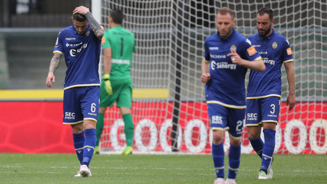 DELUSIONE HELLAS
Verona 22 / 04 /, 2019 Giornata 34 di Ritorno Campionato serie B 2018-19
HELLAS VERONA - BENEVENTO
ph Alberto Mariani / Silpress