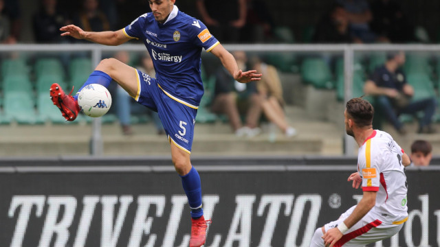DAVIDE MARCO FARAONI
Verona 22 / 04 /, 2019 Giornata 34 di Ritorno Campionato serie B 2018-19
HELLAS VERONA - BENEVENTO
ph Alberto Mariani / Silpress