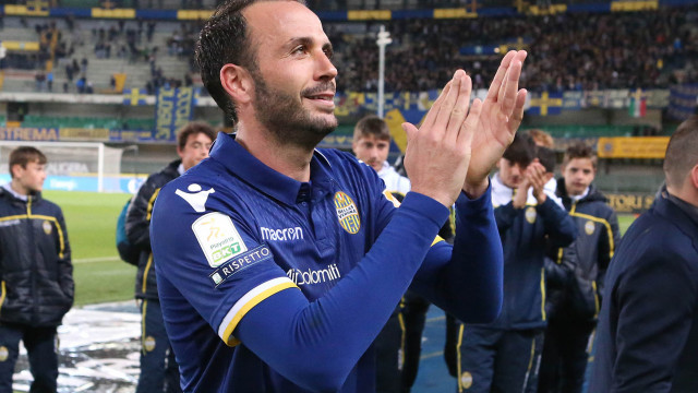 HELLAS VERONA-PERUGIA 18-05-2019 GIAMPAOLO PAZZINI SALUTA I TIFOSI. SILPRESS
