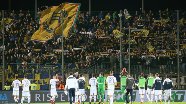 CITTADELLA-HELLAS VERONA 30-05-2019 I GIOCATORI SALUTANO I TIFOSI DEL VERONA. SILPRESS