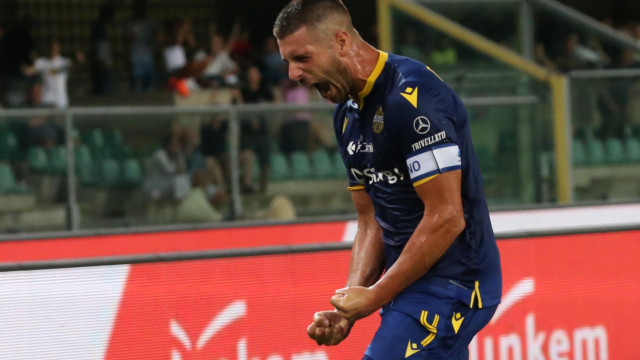 HELLAS VERONA-BOLOGNA 25-08-2019 ESULTANZA DI VELOSO DOPO IL GOL. SILPRESS