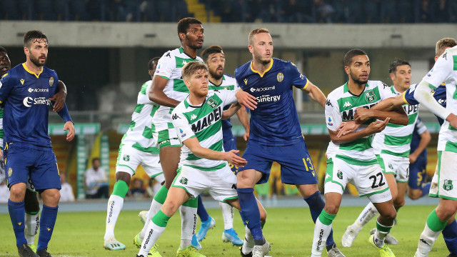 HELLAS VERONA-SASSUOLO 25-10-2019. SAMUEL DI CARMINE E AMIR RRAHMANI. SILPRESS