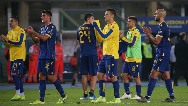 HELLAS VERONA-SASSUOLO 25-10-2019. SALUTO AI TIFOSI. SILPRESS