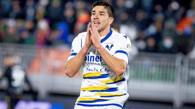 Photo LiveMedia/Ettore Griffoni
Venice, Italy, December 05, 2021, italian soccer Serie A match
Venezia FC vs Hellas Verona FC
Image shows:
Verona's Giovanni Simeoni
LiveMedia - World Copyright