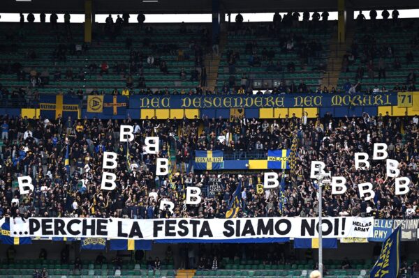 Db Verona 10/05/2026 - campionato di calcio serie A / Hellas Verona-Como / foto Daniele Buffa/Image Sport 
nella foto: tifosi Verona