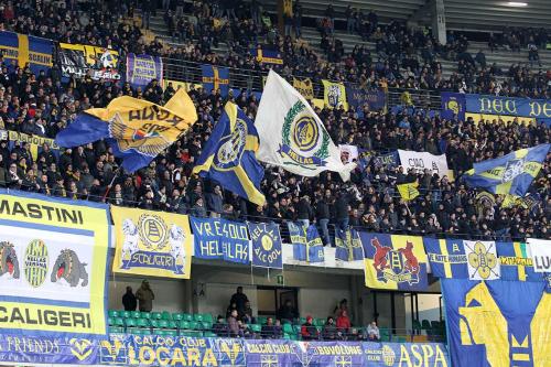 HELLAS  VERONA  /  BOLOGNA  20 -11- 2017 CAMPIONATO SERIE A TIM 2017 -18 SILVER PRESS  PH ALBERTO MARIANI . NELLA FOTO -  TIFOSI HELLAS VERONA