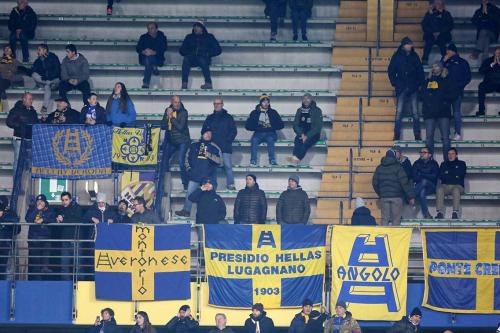 HELLAS  VERONA  /  BOLOGNA  20 -11- 2017 CAMPIONATO SERIE A TIM 2017 -18 SILVER PRESS  PH ALBERTO MARIANI . NELLA FOTO -  TIFOSI HELLAS VERONA