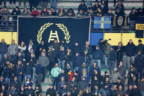 HELLAS  VERONA  /  BOLOGNA  20 -11- 2017 CAMPIONATO SERIE A TIM 2017 -18 SILVER PRESS  PH ALBERTO MARIANI . NELLA FOTO -  TIFOSI HELLAS VERONA
