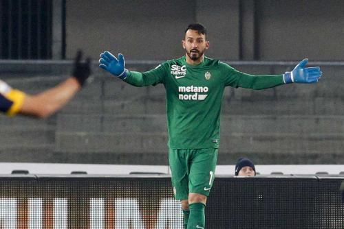VERONA, ITALIA, 04 DICEMBRE 2017, STADIO MARC'ANTONIO BENTEGODI, 15° GIORNATA CAMPIONATO SERIE A TIM 2017/2018, INCONTRO TRA LE SQUADRE DELL'HELLAS VERONA E DEL GENOA CFC, NELLA FOTO: nicolas