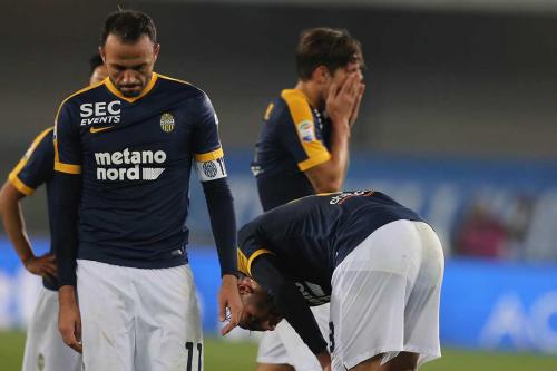 HELLAS  VERONA  /  BOLOGNA  20 -11- 2017 CAMPIONATO SERIE A TIM 2017 -18 SILVER PRESS  PH ALBERTO MARIANI . NELLA FOTO - DELUSIONE