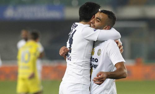 VERONA, ITALIA 29 NOVEMBRE 2017, STADIO MARC'ANTONIO BENTEGODI, IV° TURNO ELIMINATORIO DI TIM CUP 2017/2018, INCONTRO TRA LE SQUADRE DEL CHIEVO VERONA E DELL'HELLAS VERONA, NELLA FOTO: ESULTANZA GOL FARES