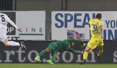 VERONA, ITALIA 29 NOVEMBRE 2017, STADIO MARC'ANTONIO BENTEGODI, IV° TURNO ELIMINATORIO DI TIM CUP 2017/2018, INCONTRO TRA LE SQUADRE DEL CHIEVO VERONA E DELL'HELLAS VERONA, NELLA FOTO: IL GOL DI PELLISSIER