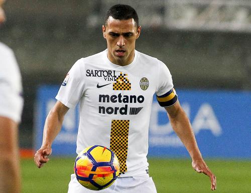 VERONA, ITALIA 29 NOVEMBRE 2017, STADIO MARC'ANTONIO BENTEGODI, IV° TURNO ELIMINATORIO DI TIM CUP 2017/2018, INCONTRO TRA LE SQUADRE DEL CHIEVO VERONA E DELL'HELLAS VERONA, NELLA FOTO: ROMULO