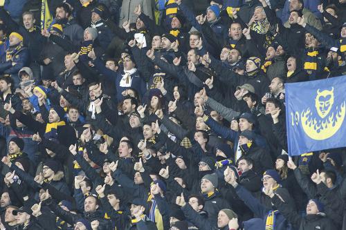VERONA, ITALIA 29 NOVEMBRE 2017, STADIO MARC'ANTONIO BENTEGODI, IV° TURNO ELIMINATORIO DI TIM CUP 2017/2018, INCONTRO TRA LE SQUADRE DEL CHIEVO VERONA E DELL'HELLAS VERONA, NELLA FOTO: TIFOSI GIALLOBLU'