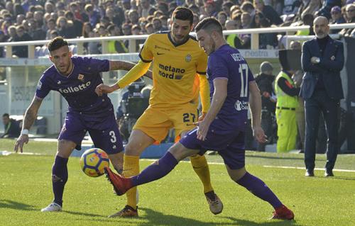 FIORENTINA-VERONA 28-01-18. MATTIA VALOTI CONTRASTATO DA VERETOUT  .SILPRESS